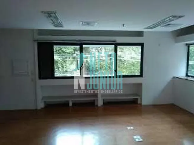 Conjunto com 59m², para alugar, no bairro Cidade Monções em São Paulo