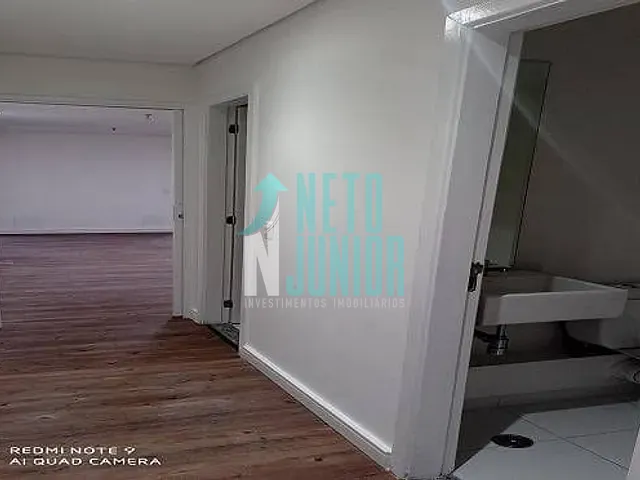 Conjunto com 220m², para alugar, no bairro Moema em São Paulo