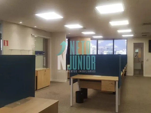 Conjunto com 135m², para alugar, no bairro Moema em São Paulo