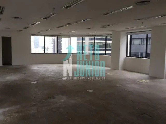 Conjunto com 448m², para alugar, no bairro Cidade Monções em São Paulo