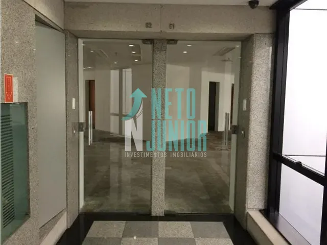 Conjunto com 448m², para alugar, no bairro Cidade Monções em São Paulo
