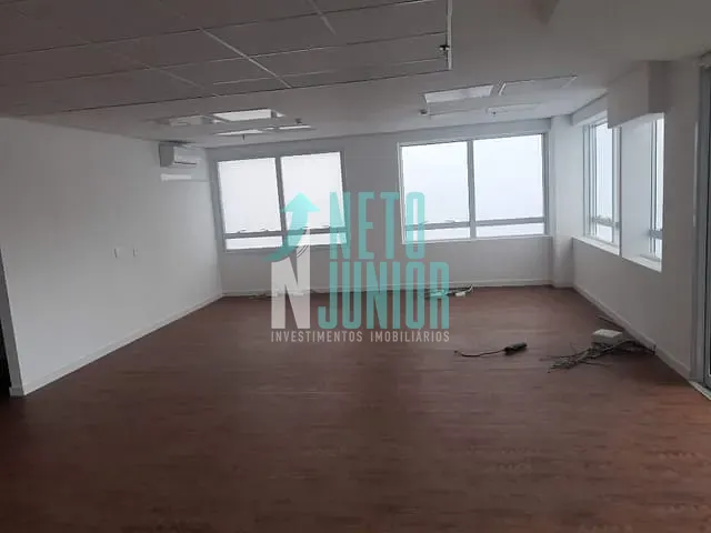Conjunto comercial com 108m², para alugar, no bairro Paraíso em São Paulo