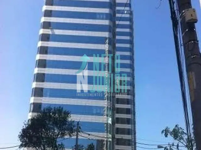 Conjunto com 130m², para alugar, no bairro Cidade Monções em São Paulo