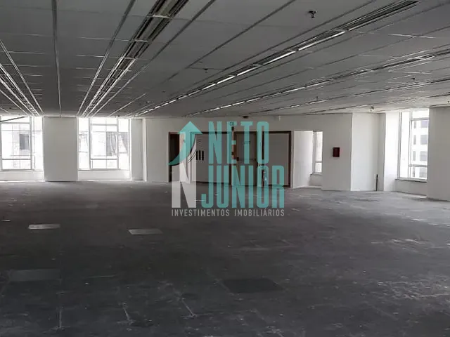 Conjunto com 1042m², para alugar, no bairro Brooklin Paulista em São Paulo