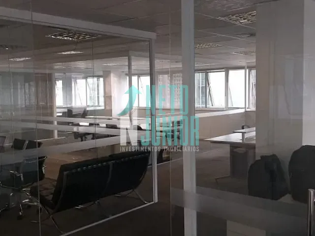 Conjunto com 246m², à venda, no bairro Cerqueira César em São Paulo