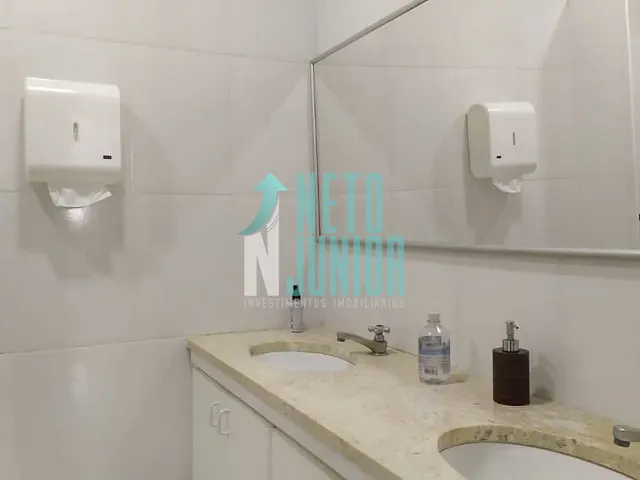 Conjunto com 174m², para alugar, no bairro Moema em São Paulo