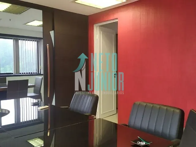 Conjunto com 60m², à venda, no bairro Indianópolis em São Paulo