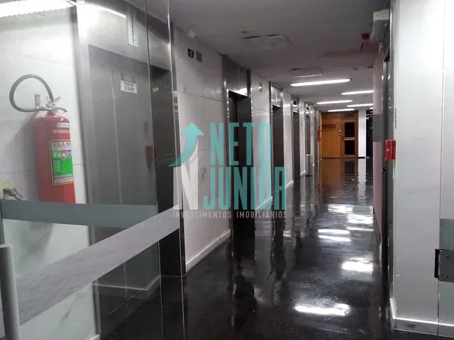 Conjunto com 550m², à venda ou para alugar, no bairro Centro em São Paulo