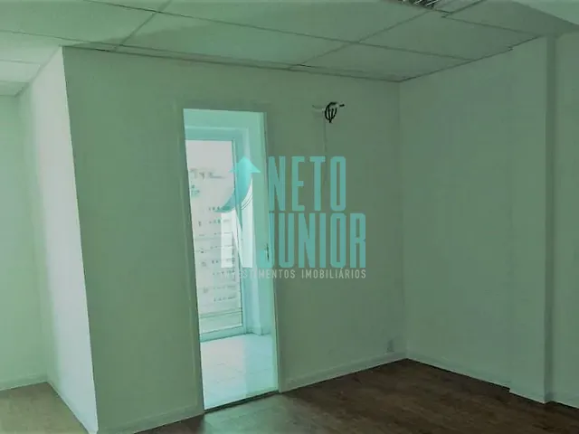 Conjunto com 72m², à venda ou para alugar, no bairro Moema em São Paulo