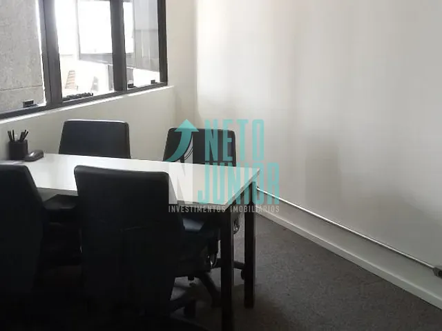 Conjunto com 366m², para alugar, no bairro Itaim Bibi em São Paulo