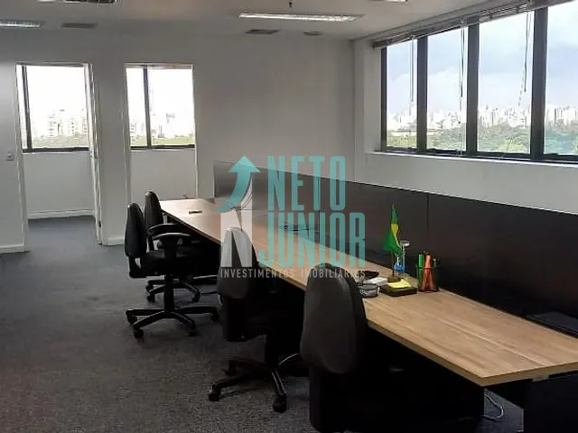 Conjunto com 90m², para alugar, no bairro Itaim Bibi em São Paulo