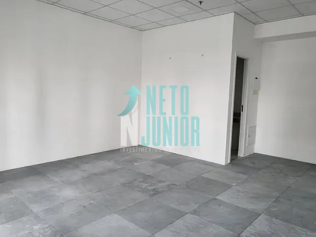 Conjunto com 80m², para alugar, no bairro Santo Amaro em São Paulo