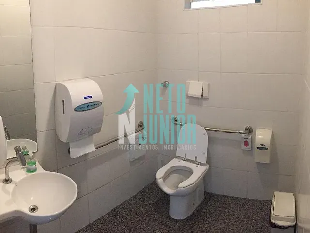 Conjunto com 401m², para alugar, no bairro Pinheiros em São Paulo