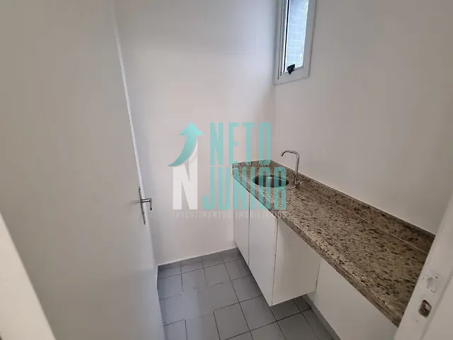 Conjunto com 60m², para alugar, no bairro Campo Belo em São Paulo
