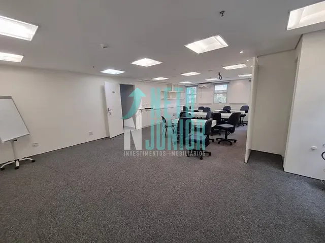 Conjunto com 60m², para alugar, no bairro Campo Belo em São Paulo