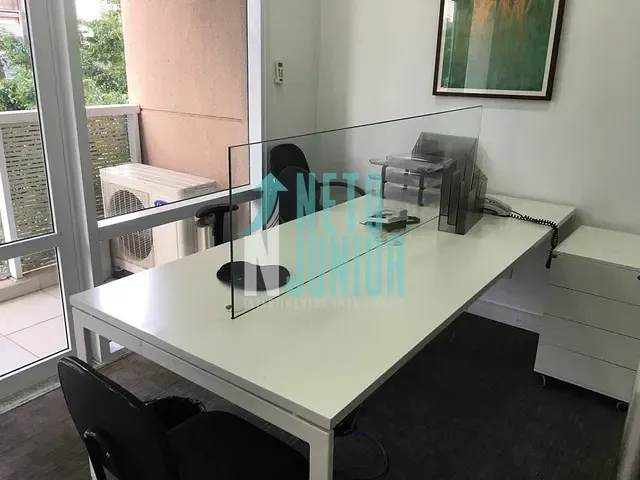 Conjunto comercial com 133m², para alugar, no bairro Brooklin Novo em São Paulo