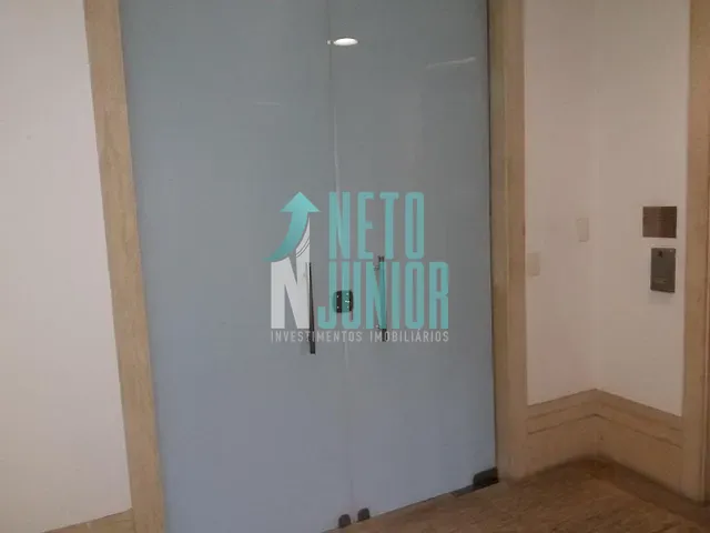 Conjunto com 362m², para alugar, no bairro Chácara Santo Antônio em São Paulo