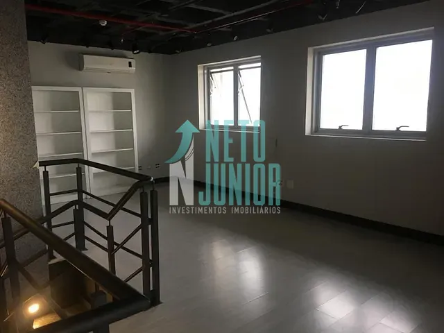 Conjunto com 155m², para alugar, no bairro Indianópolis em São Paulo