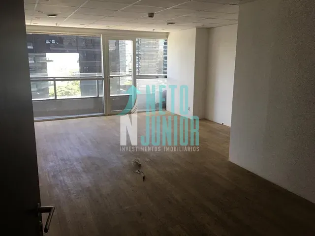 Conjunto comercial com 42m², para alugar, no bairro Brooklin em São Paulo