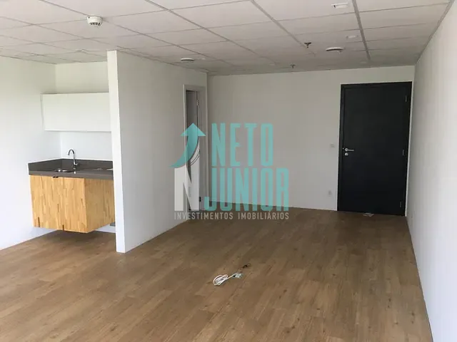 Conjunto comercial com 42m², para alugar, no bairro Brooklin em São Paulo