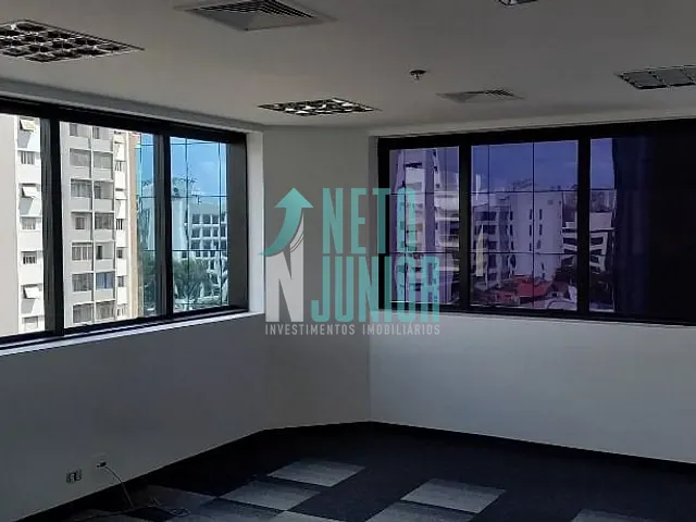 Conjunto com 92m², à venda ou para alugar, no bairro Itaim Bibi em São Paulo