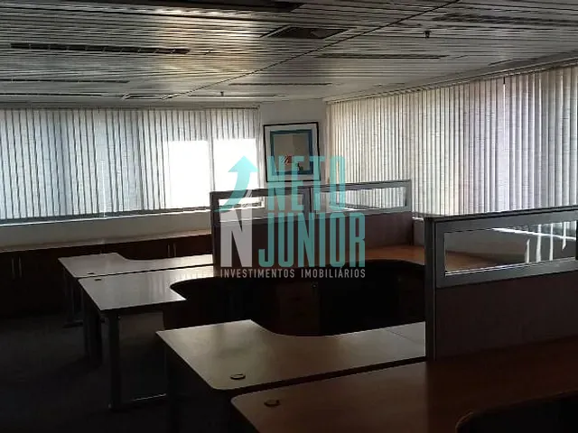 Conjunto com 186m², à venda, no bairro Itaim Bibi em São Paulo