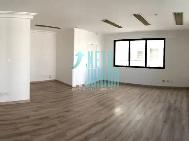 Conjunto com 45m², à venda ou para alugar, no bairro Santo Amaro em São Paulo