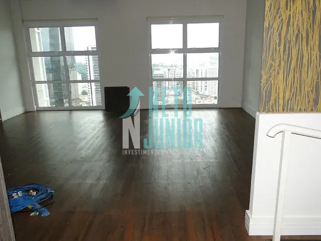 Conjunto com 120m², à venda ou para alugar, no bairro Vila Cordeiro em São Paulo