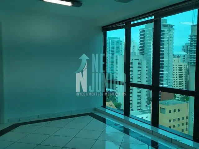 Conjunto com 66m², à venda, no bairro Indianópolis em São Paulo