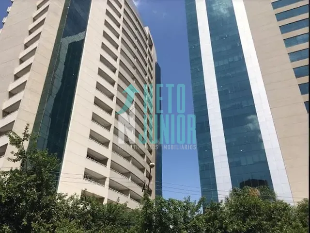 Conjunto com 1705m², para alugar, no bairro Chácara Santo Antônio em São Paulo