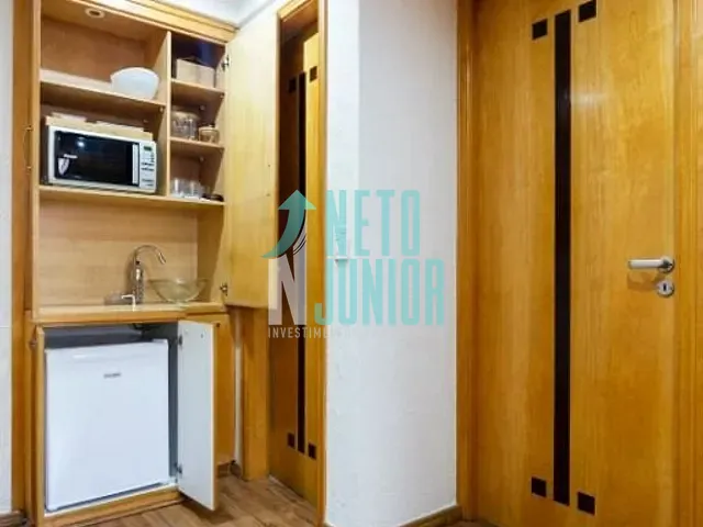 Conjunto com 37m², para alugar, no bairro Vila Nova Conceição em São Paulo