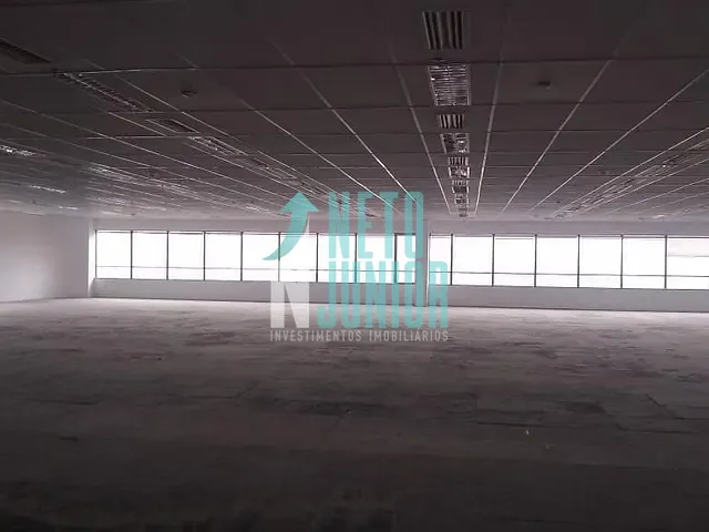 Conjunto com 1550m², para alugar, no bairro Cidade Monções em São Paulo