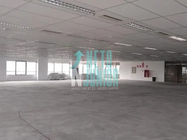 Conjunto com 1550m², para alugar, no bairro Cidade Monções em São Paulo