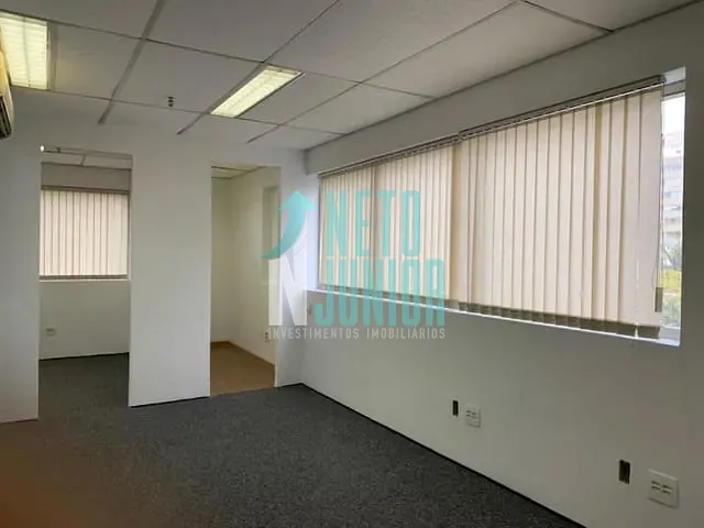 Conjunto com 76m², para alugar, no bairro Indianópolis em São Paulo