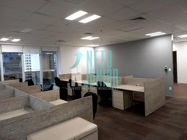 Conjunto com 200m², para alugar, no bairro Jardim das Acácias em São Paulo