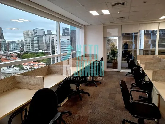 Conjunto com 200m², para alugar, no bairro Jardim das Acácias em São Paulo
