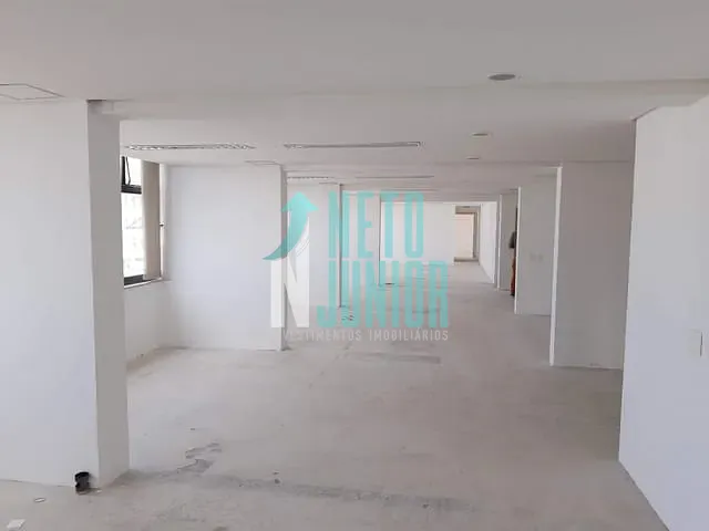 Conjunto com 348m², para alugar, no bairro Bela Vista em São Paulo