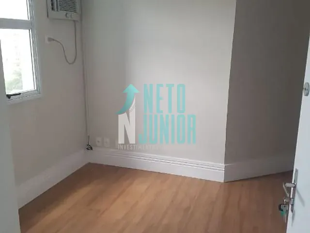 Conjunto com 55m², para alugar, no bairro Brooklin Paulista em São Paulo