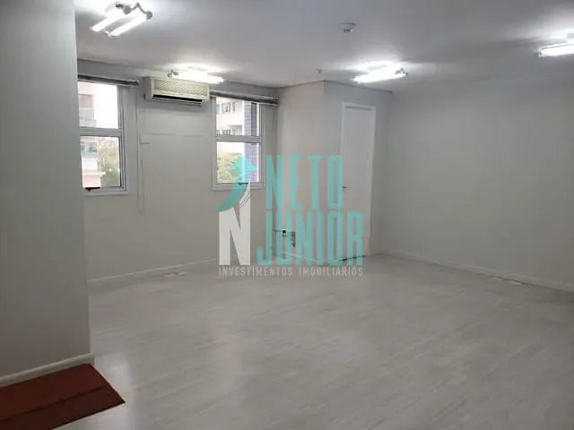 Conjunto com 60m², para alugar, no bairro Brooklin Paulista em São Paulo