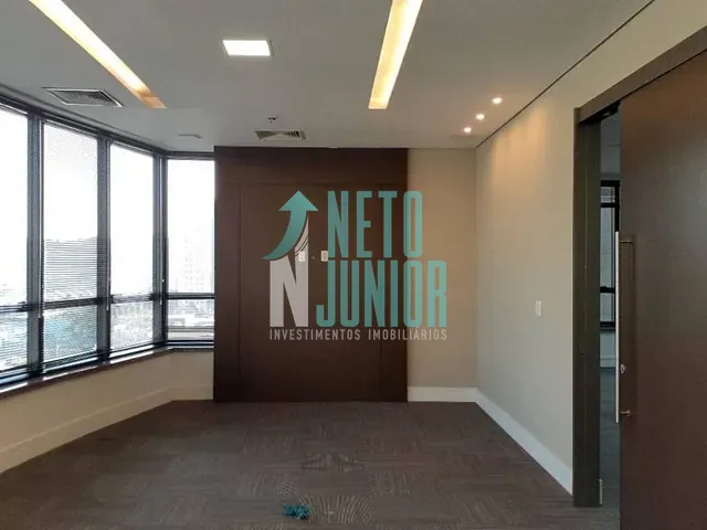 Conjunto com 299m², para alugar, no bairro Vila Olímpia em São Paulo