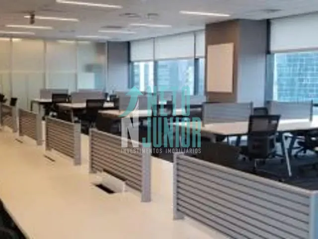 Conjunto com 1184m², para alugar, no bairro Itaim Bibi em São Paulo