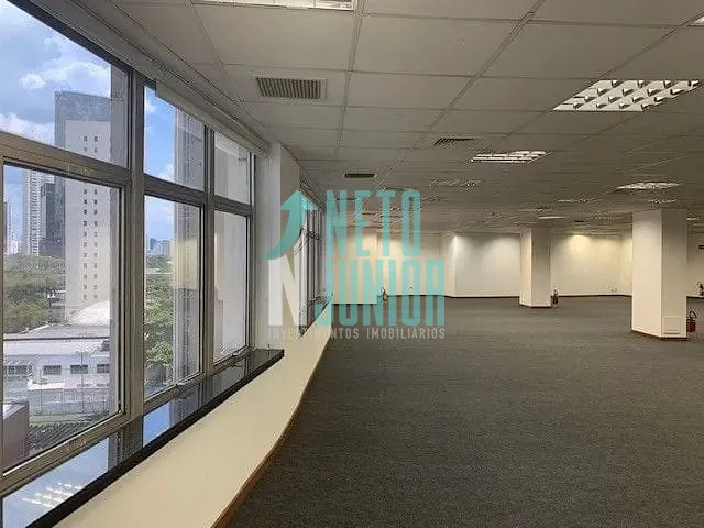 Conjunto com 560m², à venda ou para alugar, no bairro Vila Almeida em São Paulo