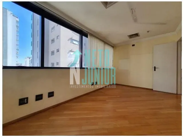 Conjunto com 103m², à venda, no bairro Itaim Bibi em São Paulo