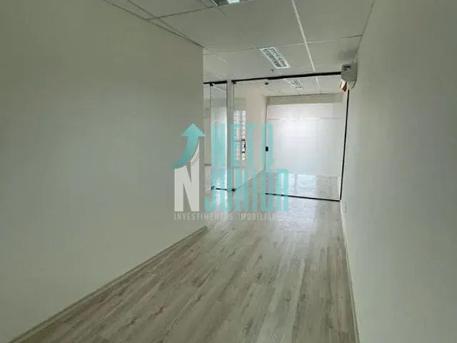 Conjunto com 50m², à venda, no bairro Pinheiros em São Paulo