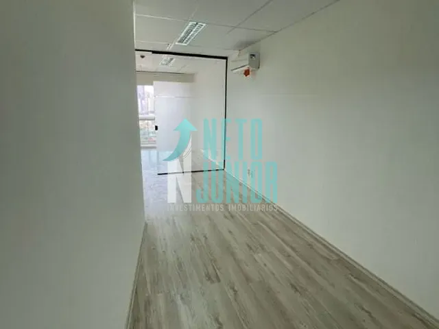 Conjunto com 50m², à venda, no bairro Pinheiros em São Paulo