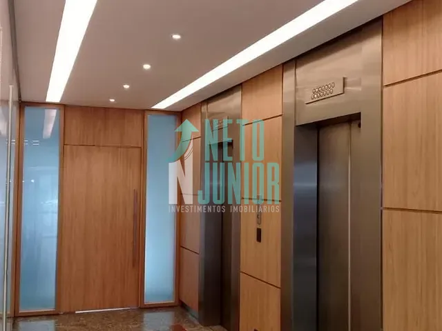 Conjunto com 150m², à venda, no bairro Itaim Bibi em São Paulo