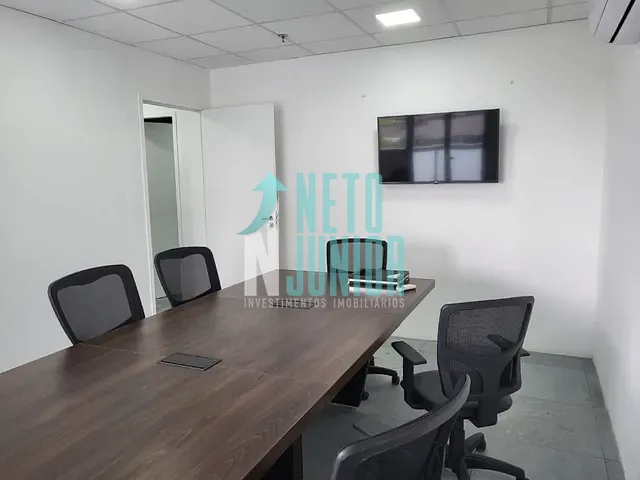 Conjunto com 85m², para alugar, no bairro Santo Amaro em São Paulo