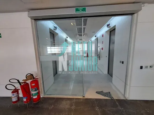 Conjunto com 573m², para alugar, no bairro Vila Nova Conceição em São Paulo
