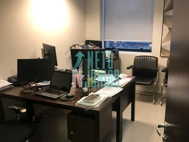 Conjunto com 162m², para alugar, no bairro Itaim Bibi em São Paulo