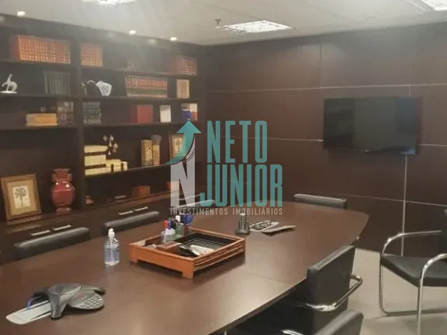 Conjunto com 162m², para alugar, no bairro Itaim Bibi em São Paulo